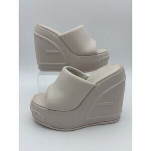 Fendi Fashion Shoe Platform Wedge Slides Cream Size 38 / 8